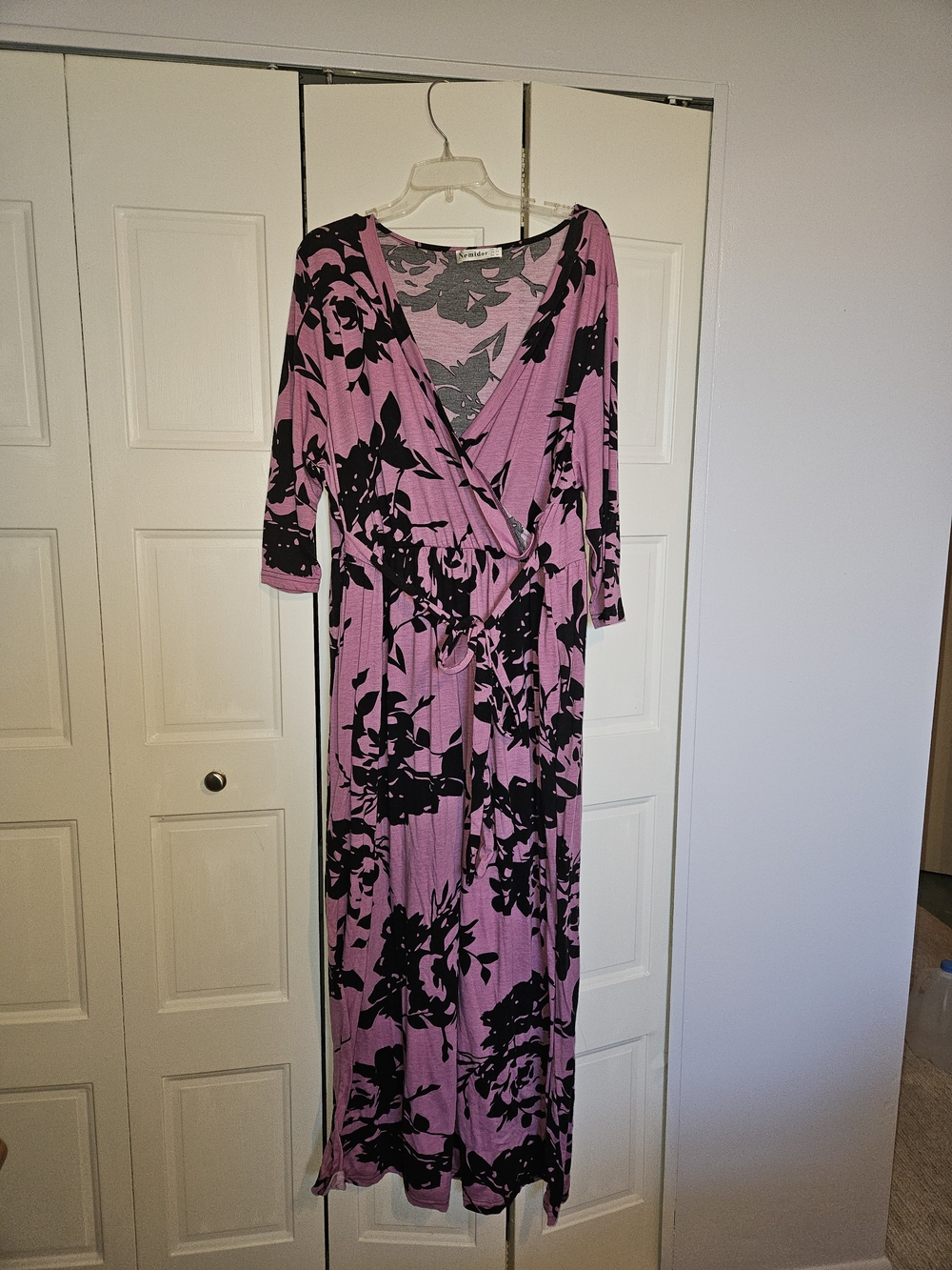 Nemidor Pink & Black Floral Top